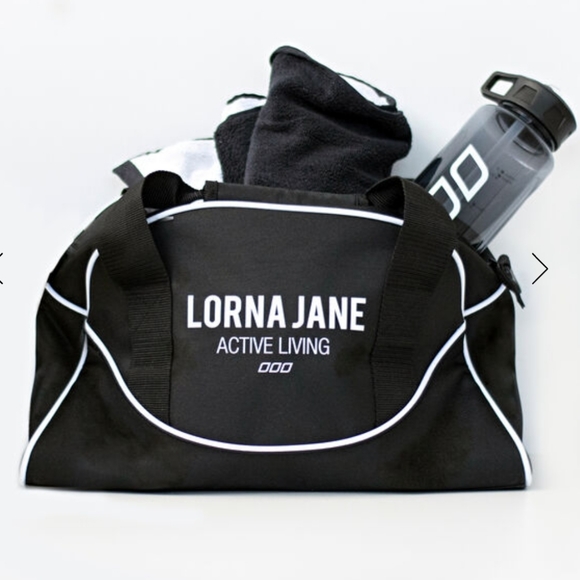 Lorna Jane Bags Nwt Lorna Jane Duffel Gym Travel Bag Poshmark
